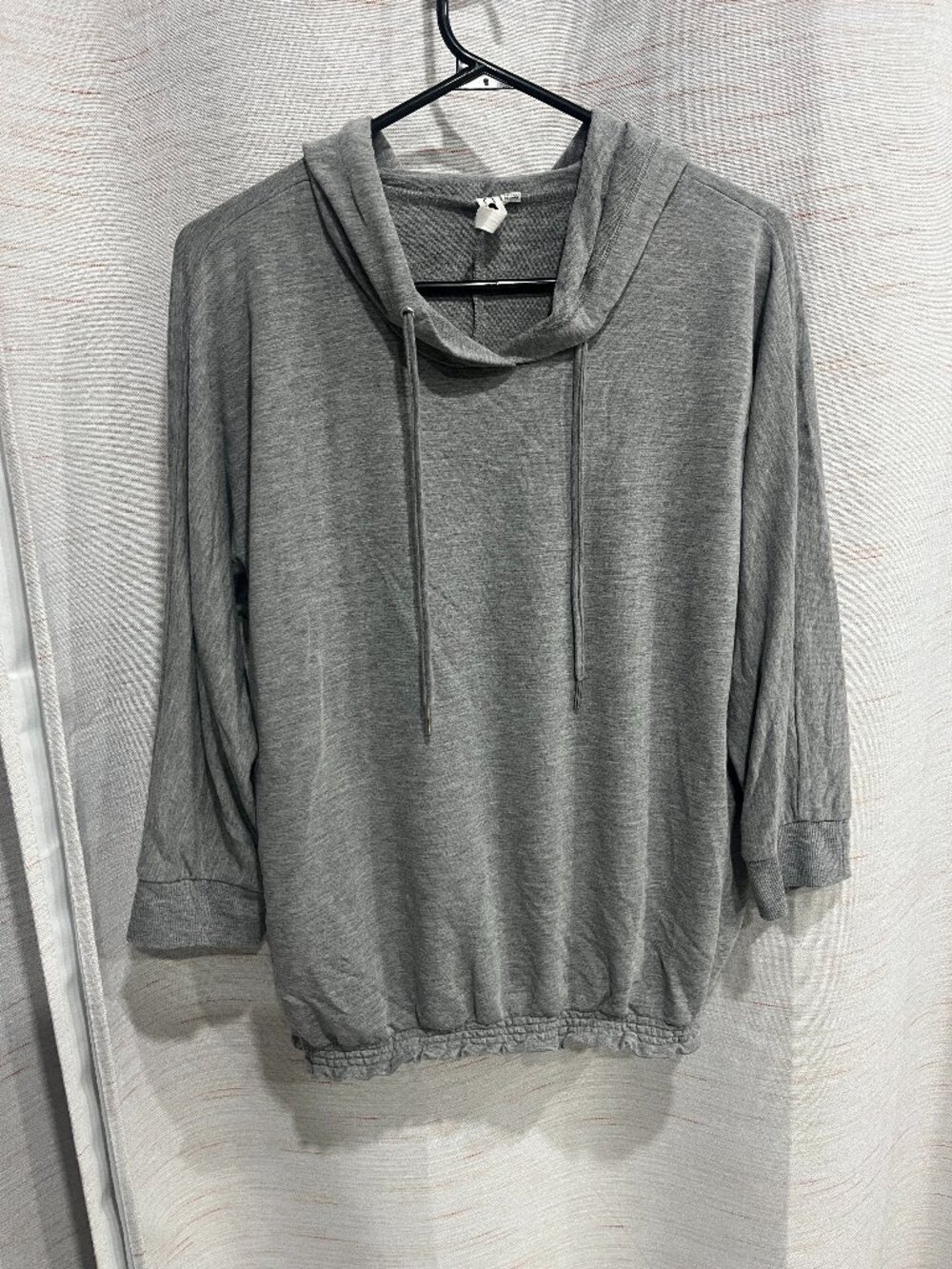 Women's Large Grey Sweater/Hoodie Cable & Gauge (010)